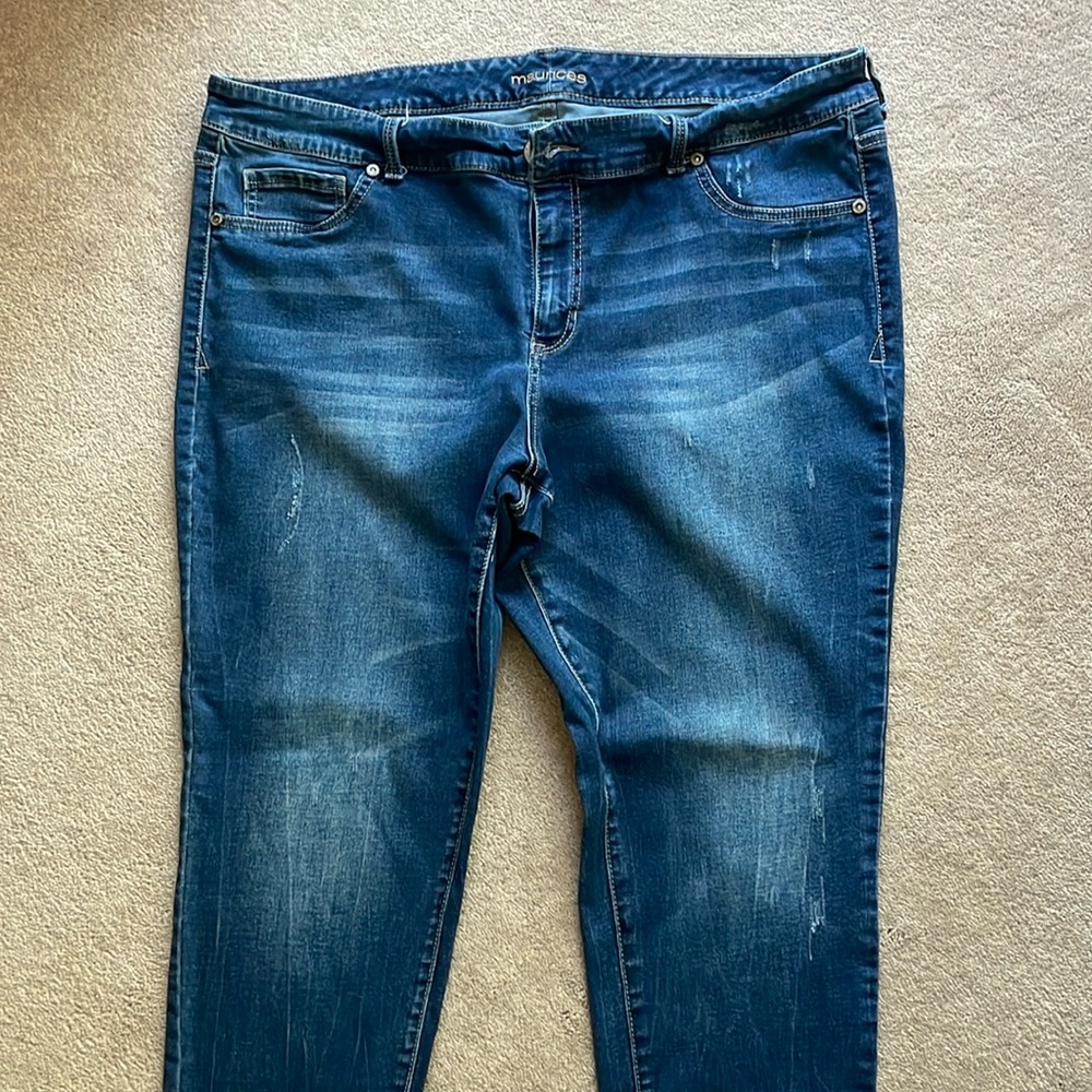 Maurice’s distressed ripped jeans